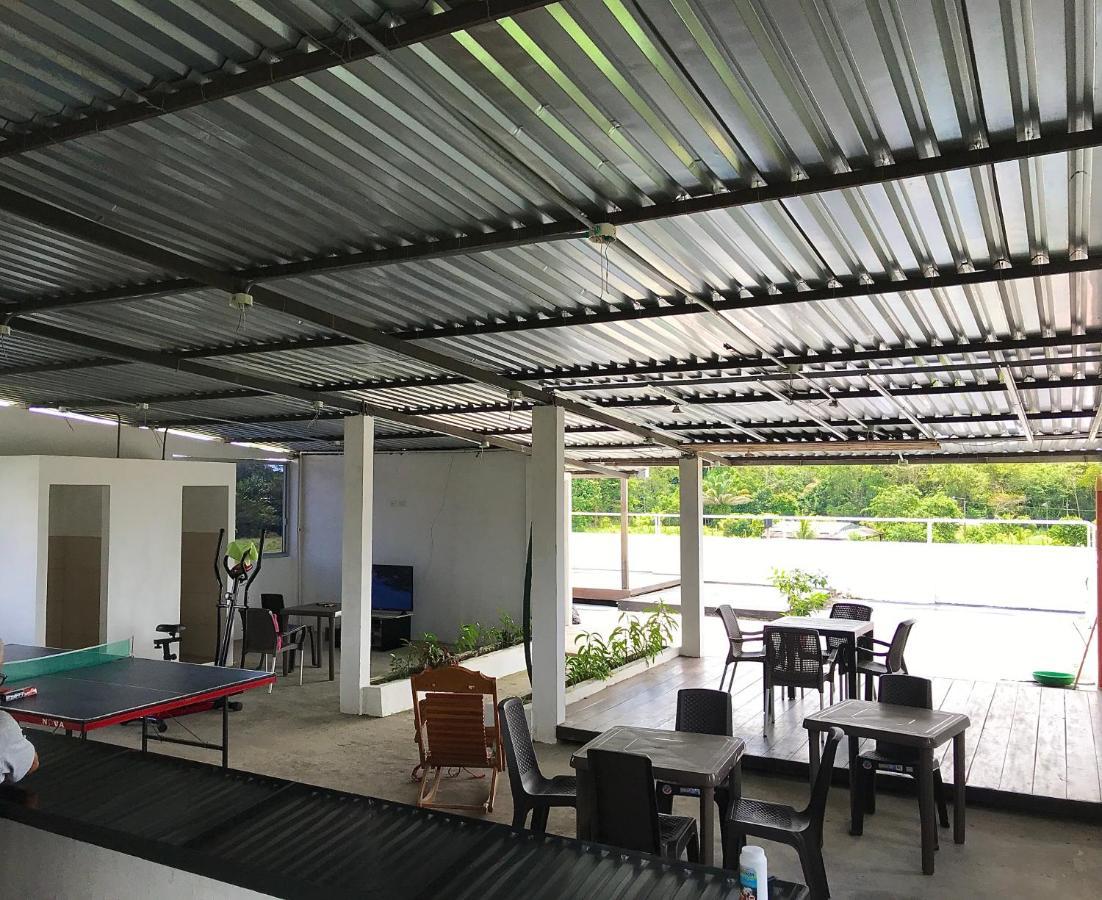 Zugi Inn Hotel Leticia Extérieur photo